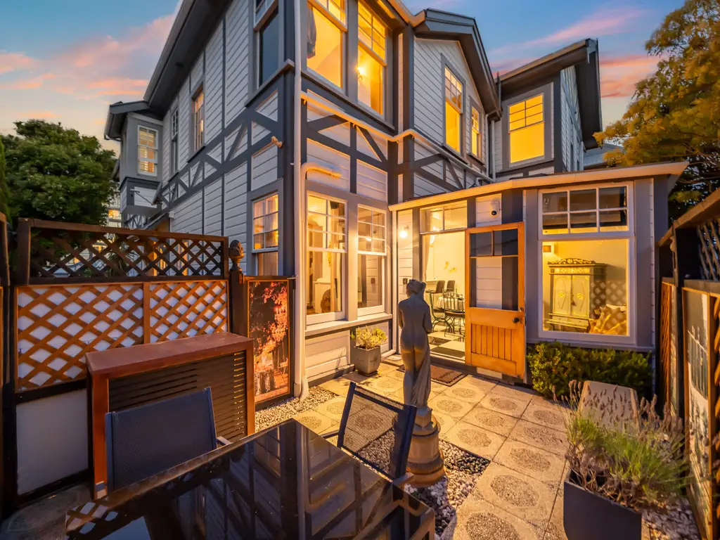 07 - Hobson Street (24) - Twilight