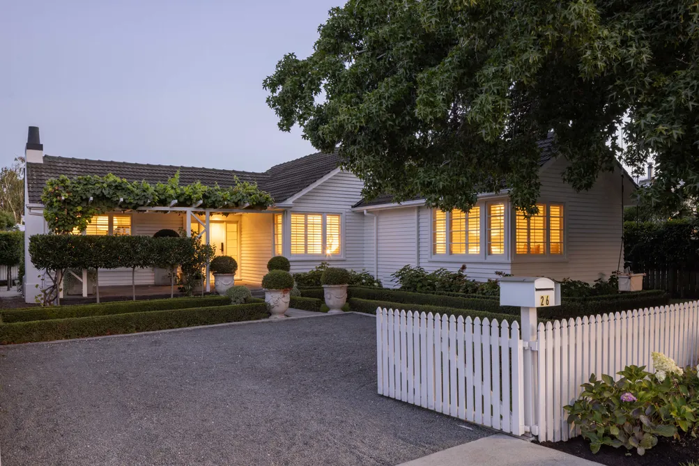 Elegance and Modern Comfort
