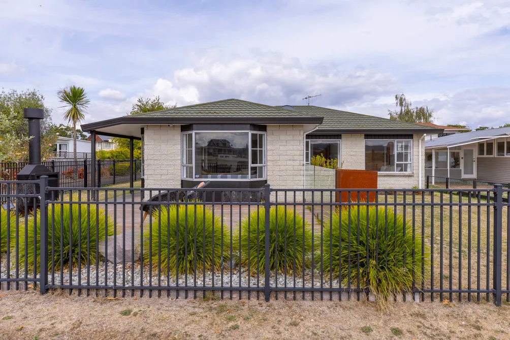 Easy Living In A Prime Location