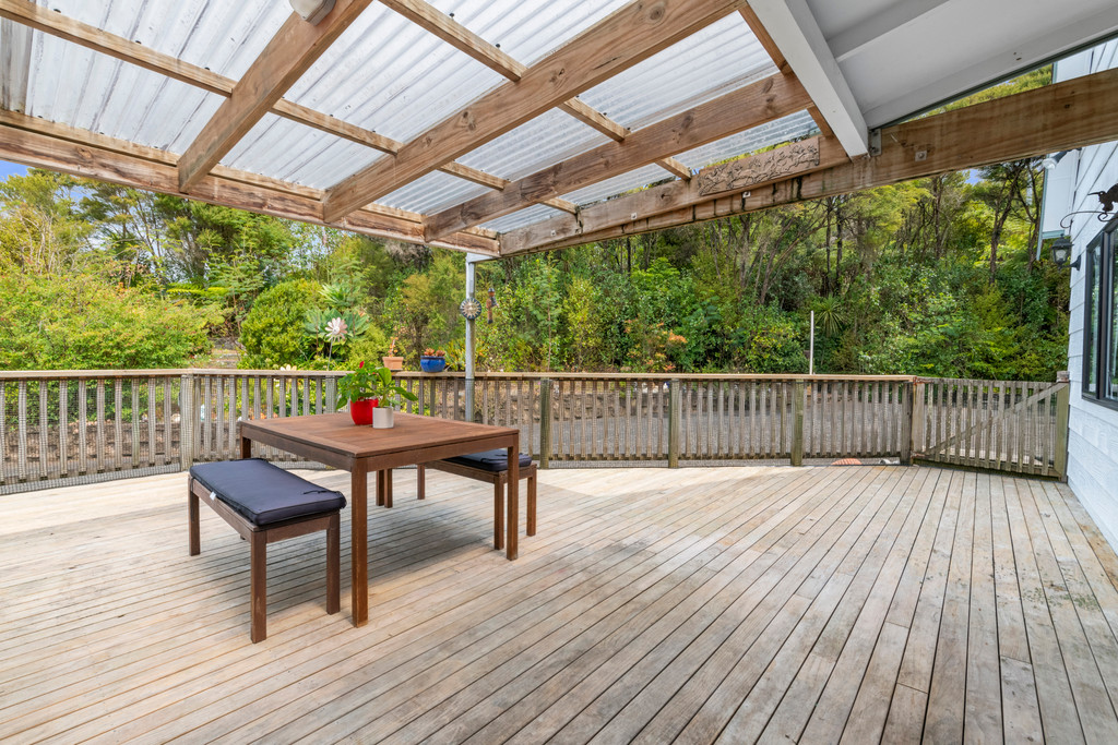 Private Family Living in Albany Heights