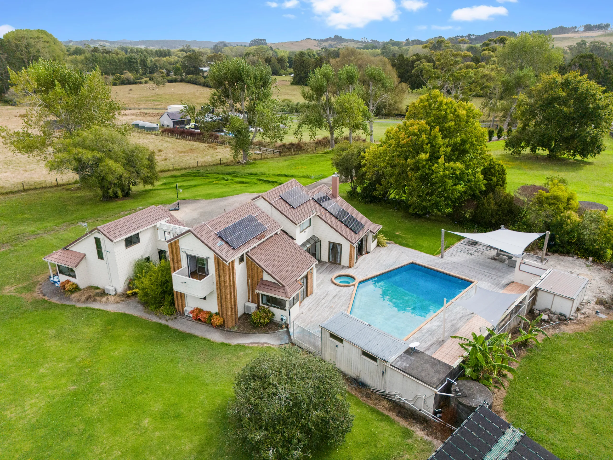 1318 Dairy Flat Highway, Dairy Flat, Rodney