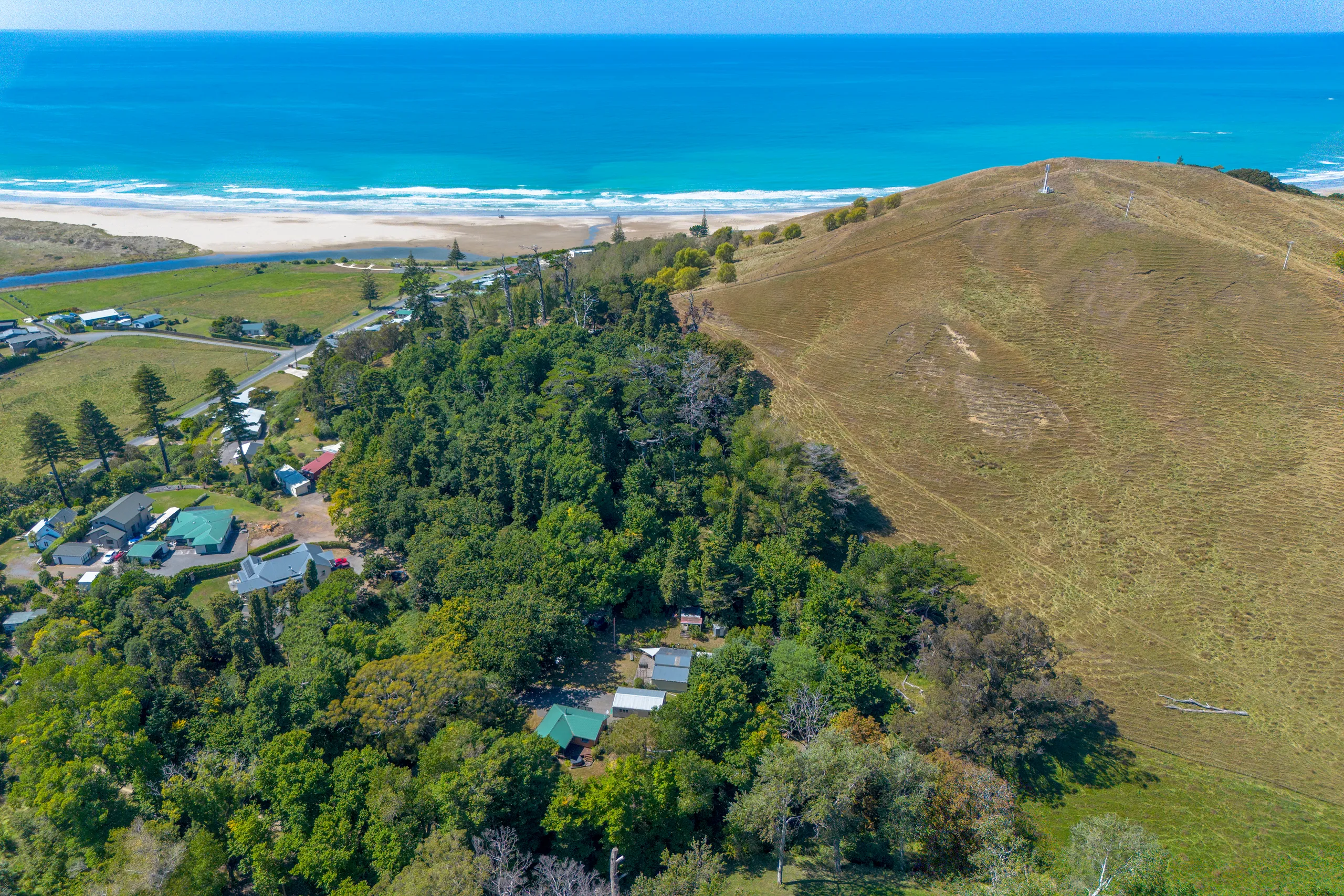 8/3382 Pourerere Road, Pourerere, Central Hawke's Bay