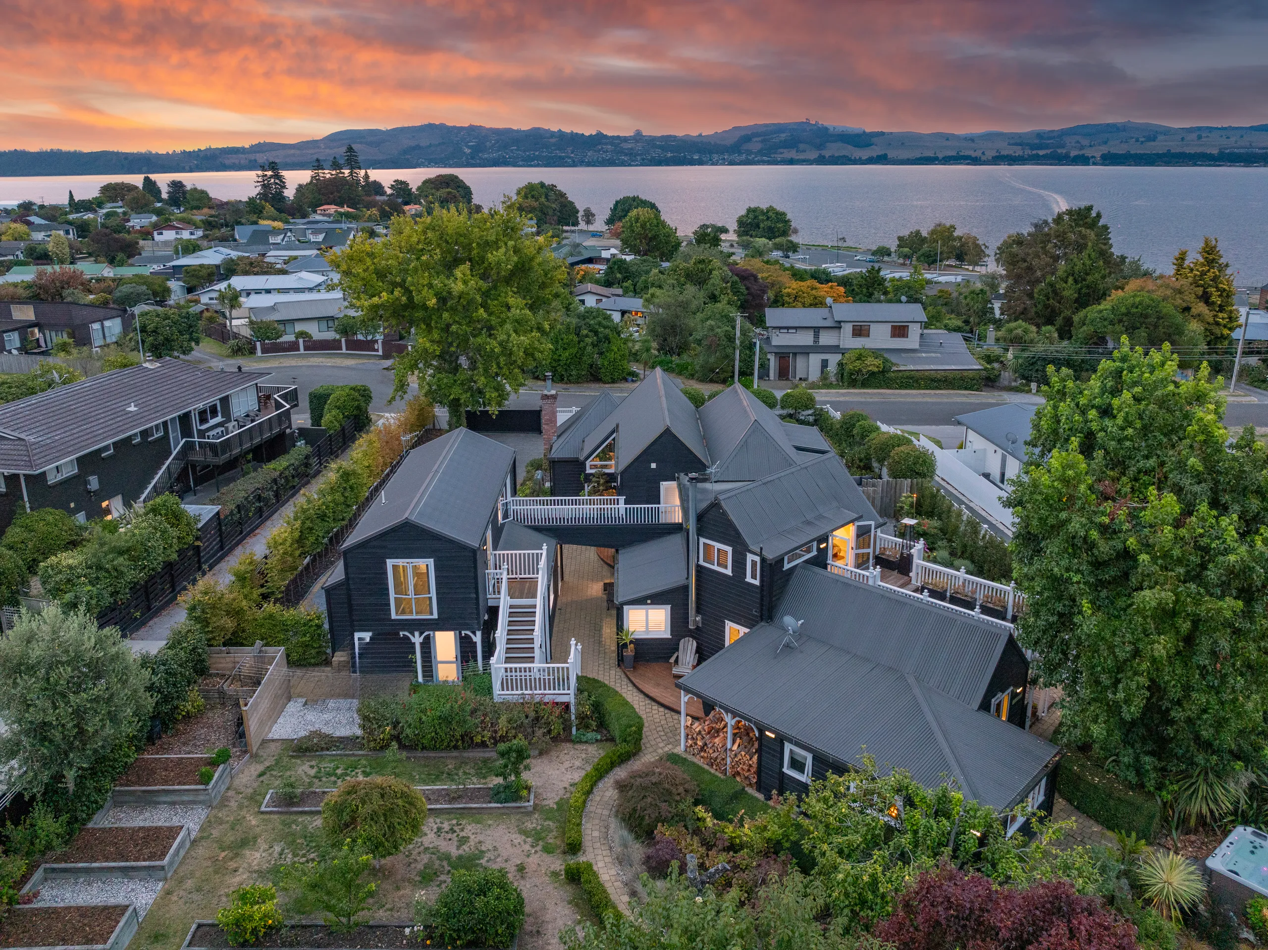 26 Otupai Street, Two Mile Bay, Taupo