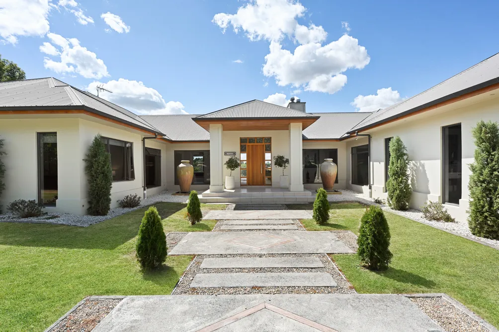 Private and Tranquil with River Views