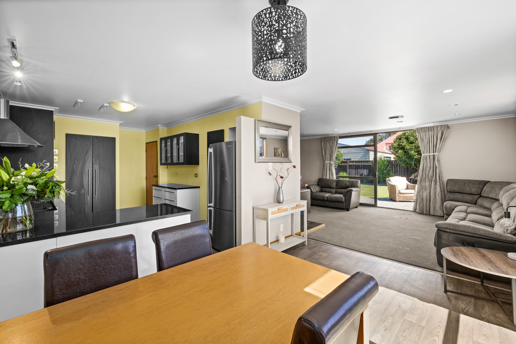 Affordable Family Living in a Great Neighbourhood