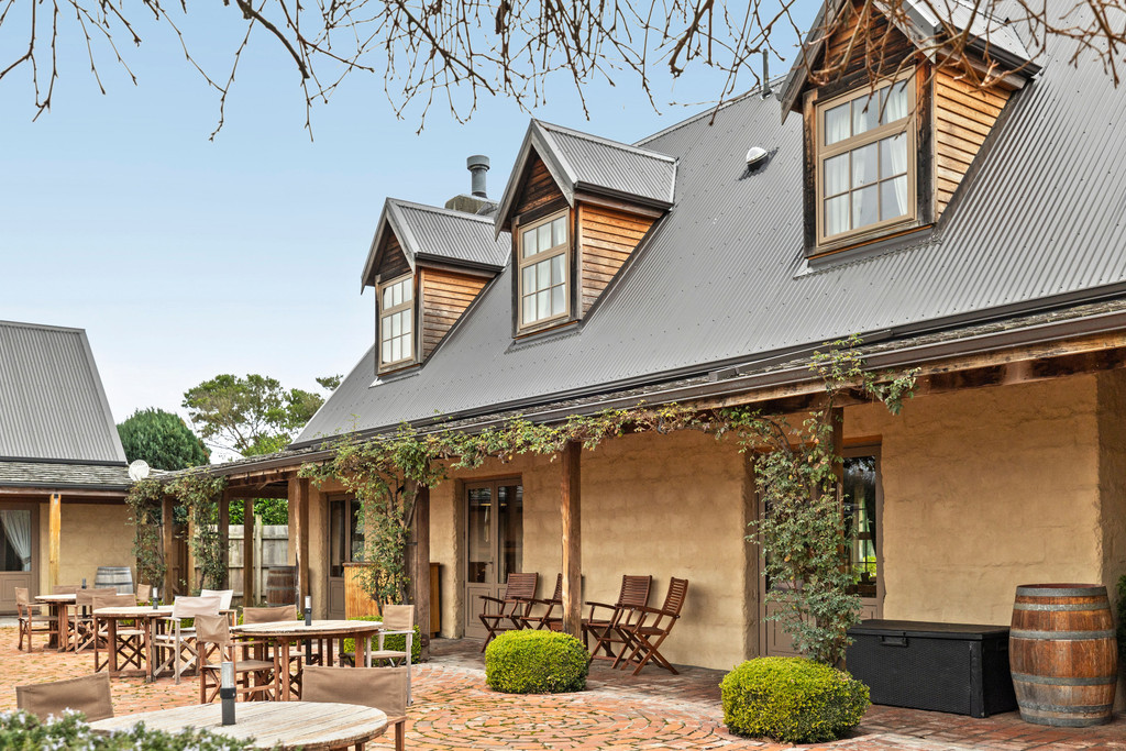 Stately Seaside Opportunity in Kaikoura