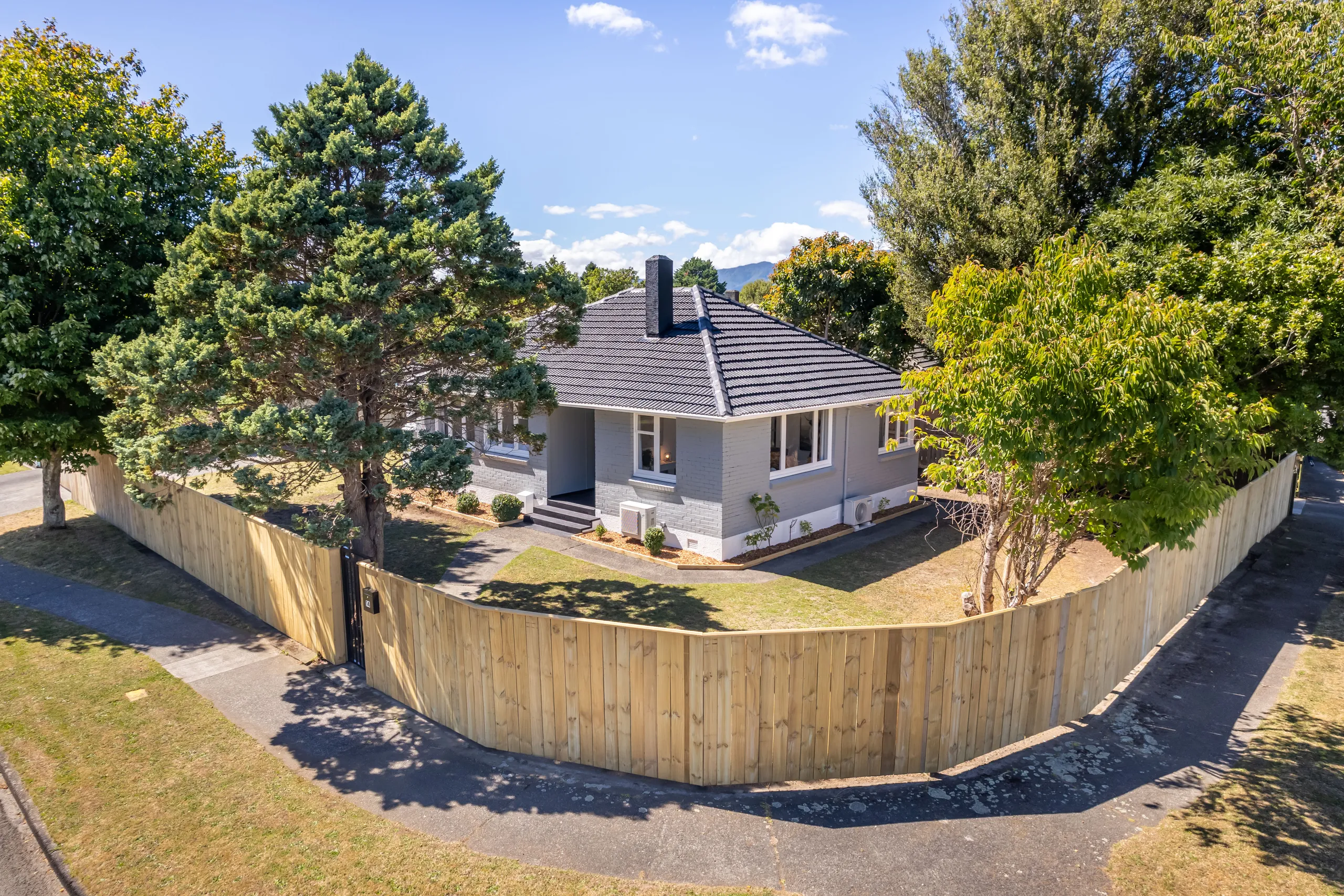 1/14 Holdsworth Avenue, Trentham, Upper Hutt City