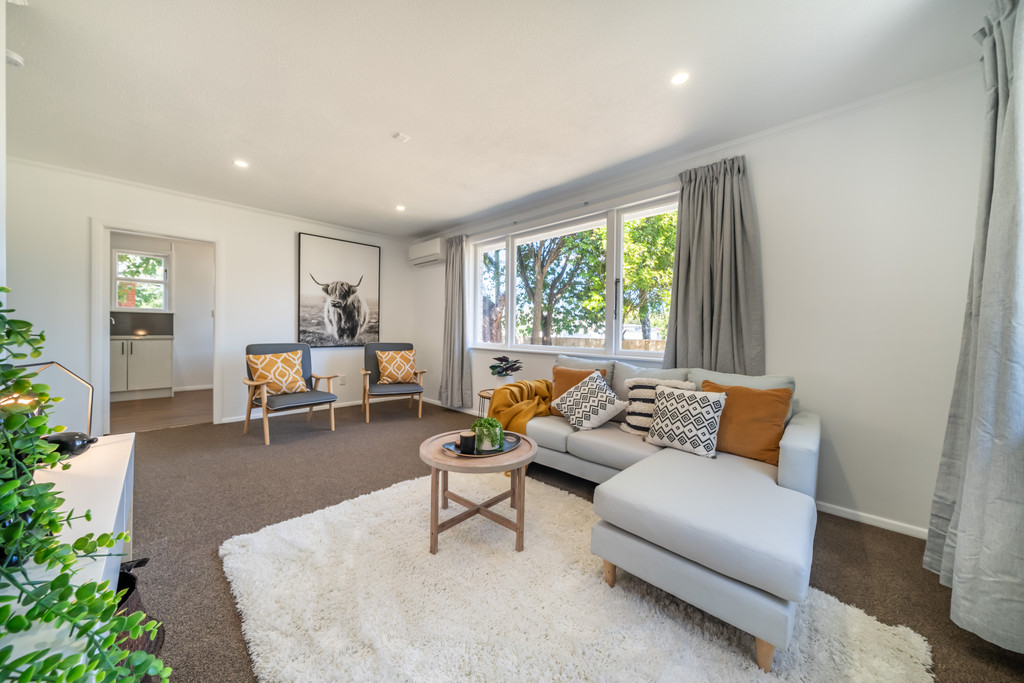 Fully Renovated, Four Bed Standalone