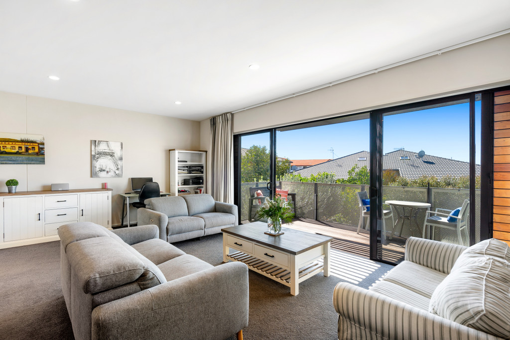 Modern Coastal Living in the Heart of Ahuriri