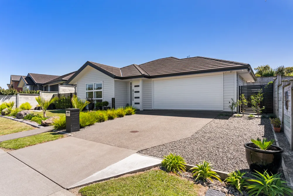 SOLD....This lovely home is now SOLD!!
