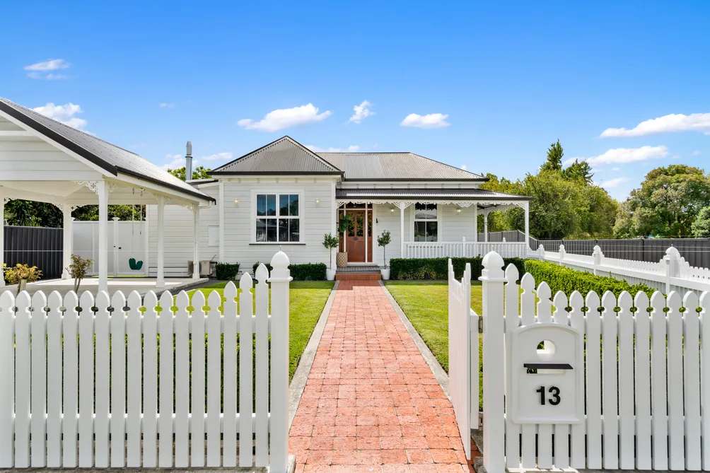 Exquisite Villa with a WOW Factor – A Must See