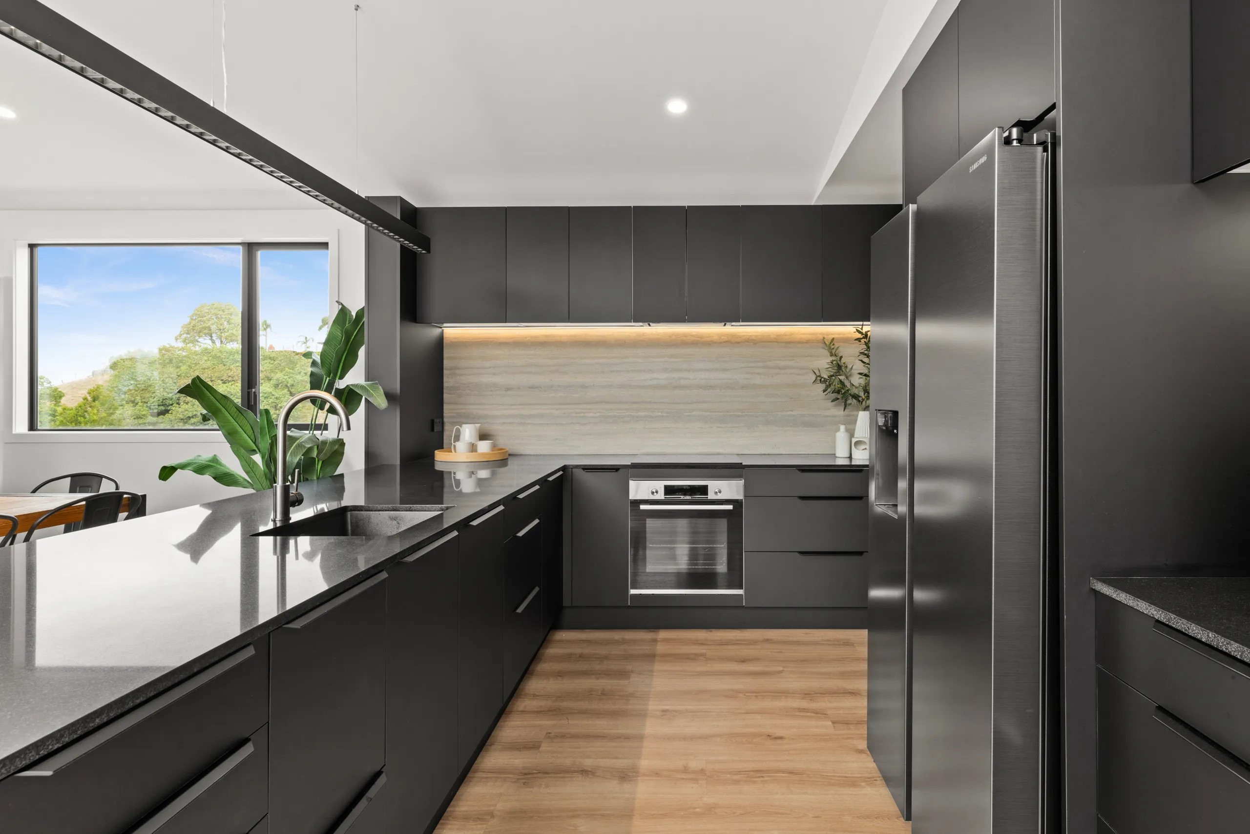 87 Oak Road, Poraiti, Napier