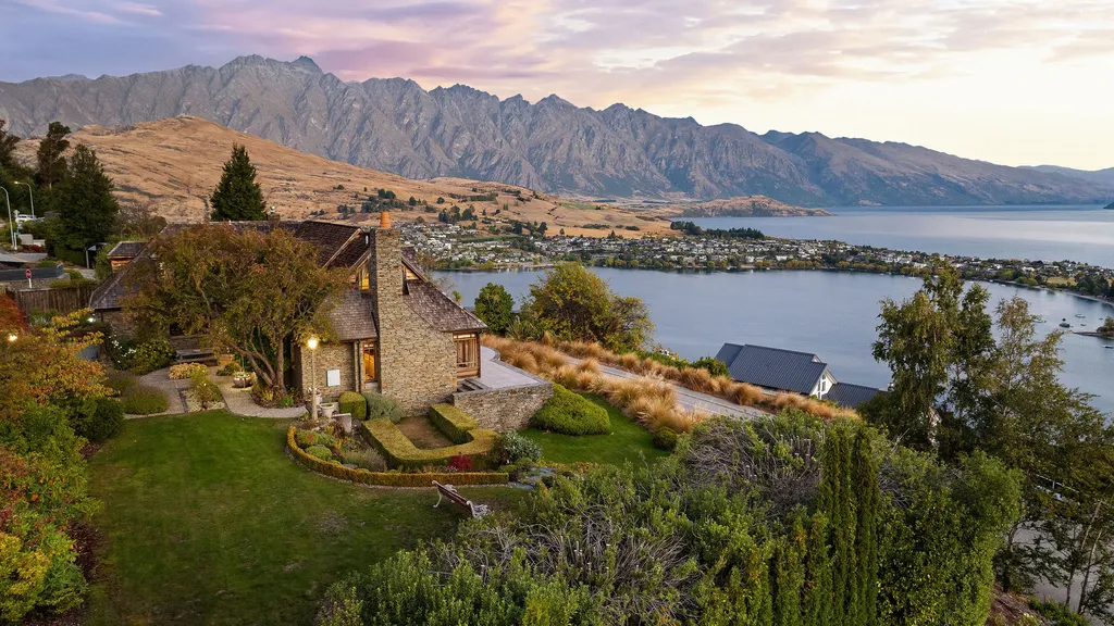 Queenstown Panorama