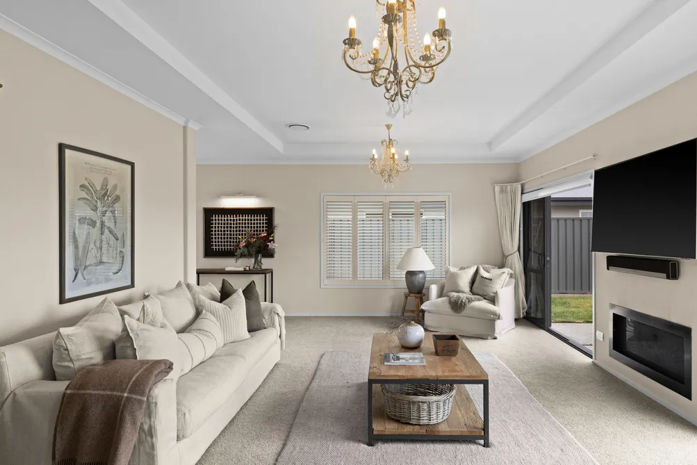 Modern Elegance Meets Low-Maintenance Living