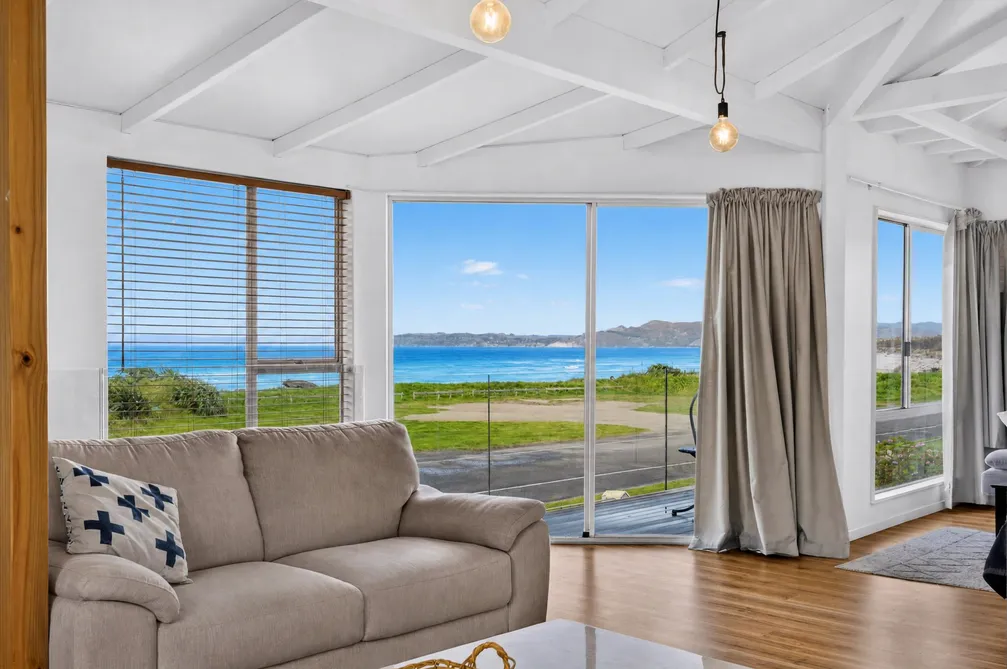 Waterfront Bach, Make It Yours