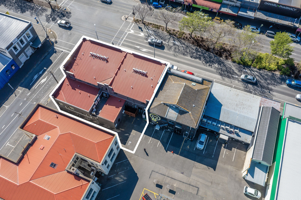 Profitable Hotel Business & Freehold Investment