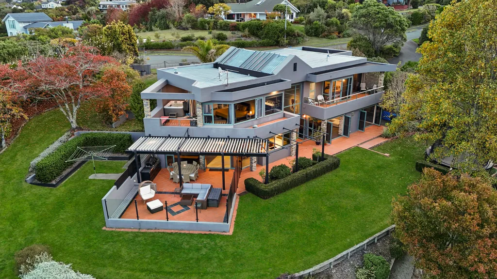 Elevated Elegance with Unrivalled Tasman Bay Views