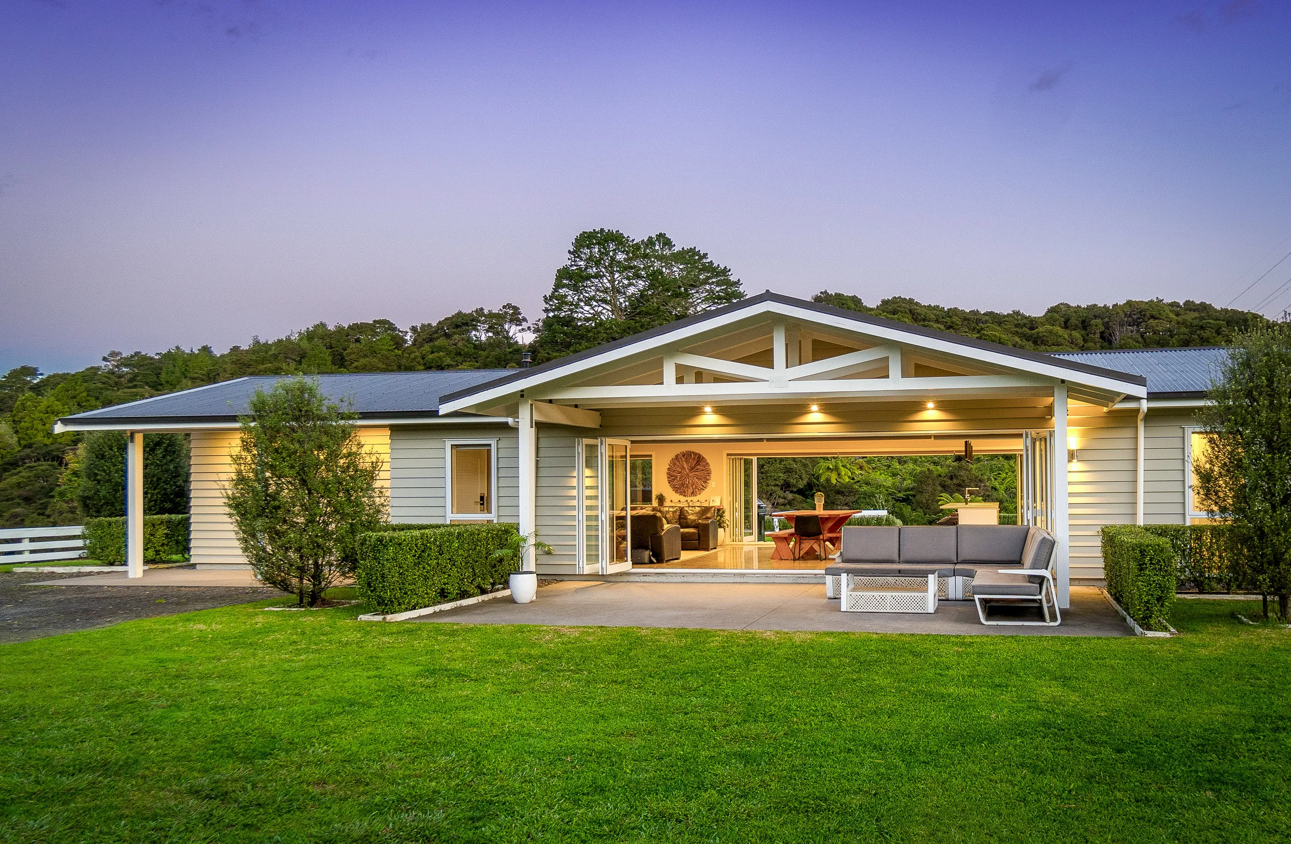 6 Bridle Way, Hunua, Clevedon