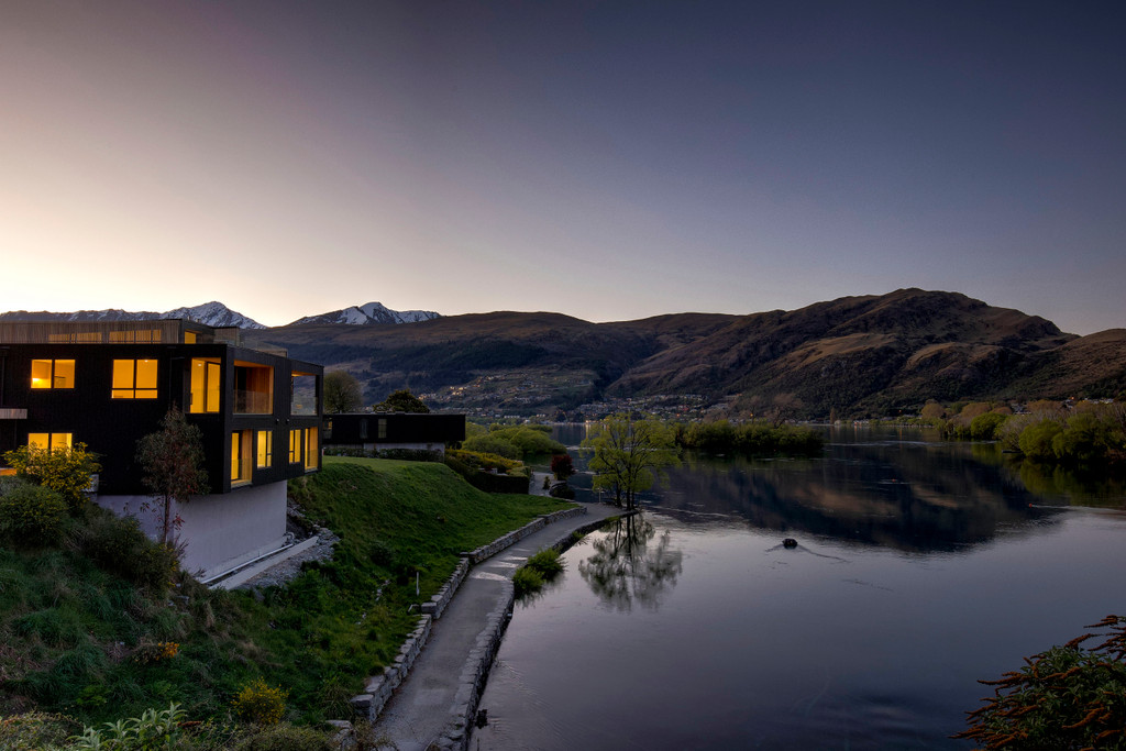 Brand New Waterfront Luxury, Bathed in Sun