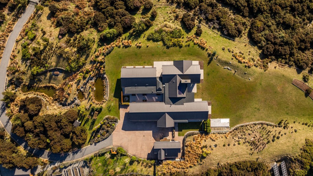 Iconic Residence with World Class Views