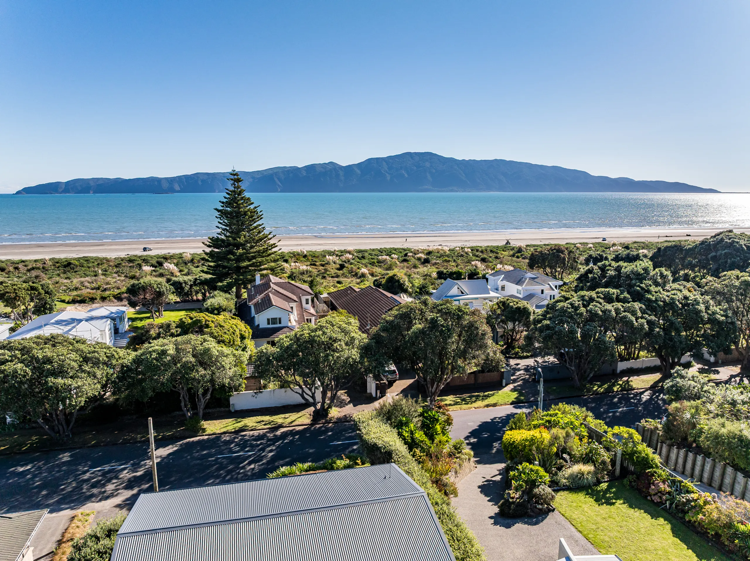 16 Manly Street, Paraparaumu Beach, Kapiti Coast