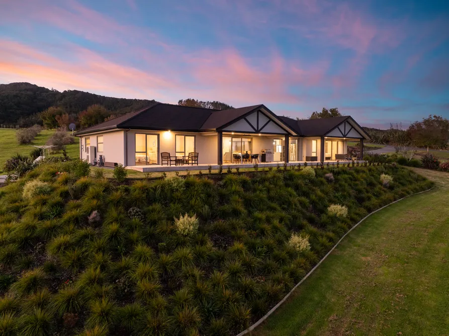 Idyllic Living with Luxe Comforts