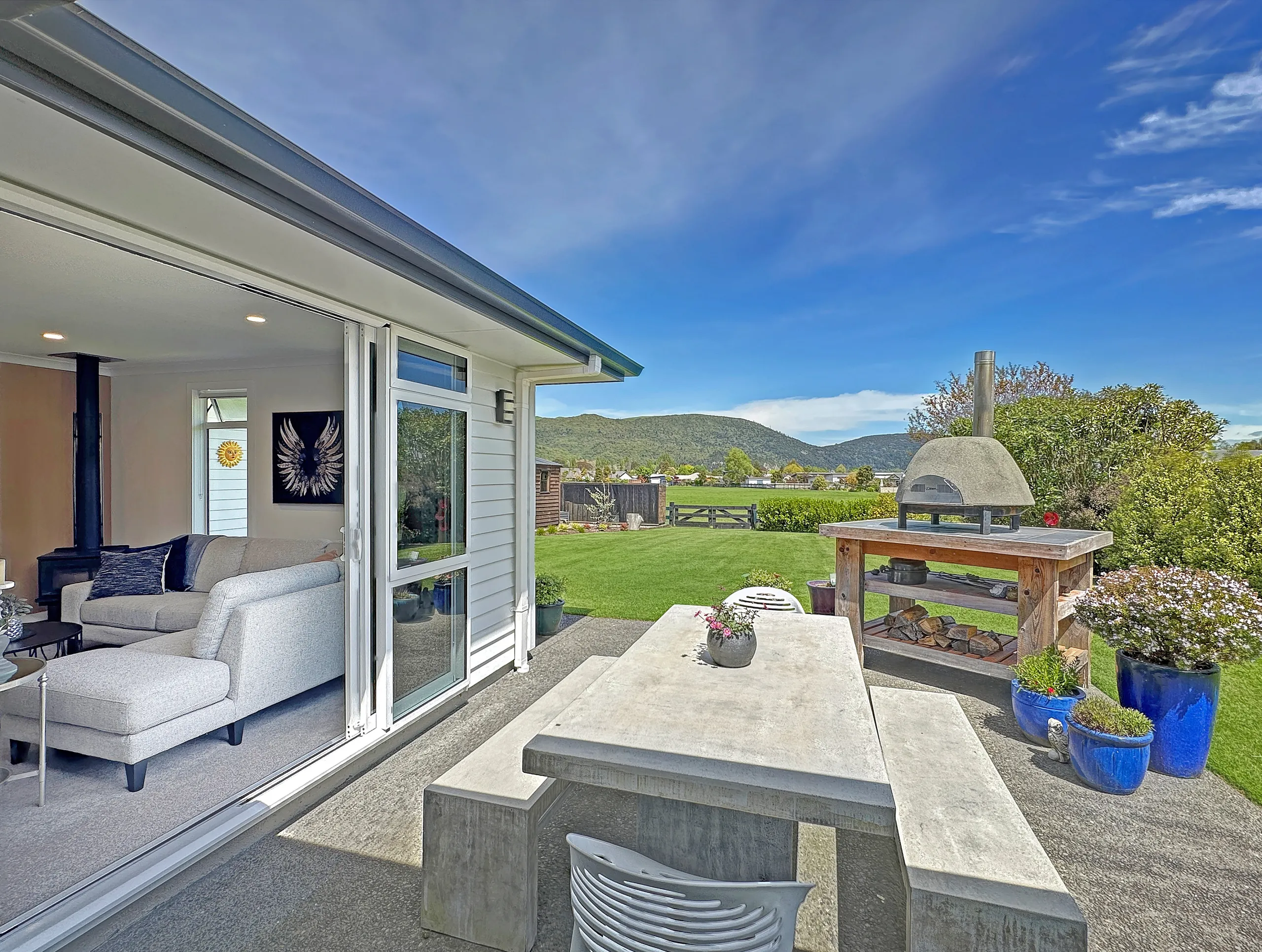 19 Montgomery Crescent, Kinloch, Taupo