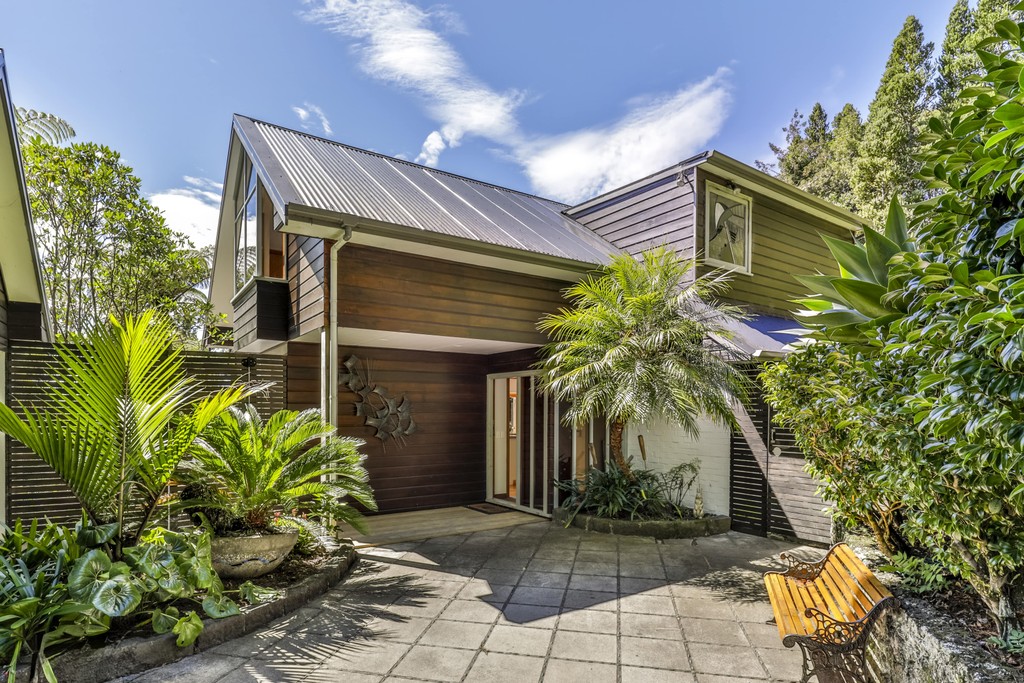 Elevated Elegance and Poolside Living in Titirangi