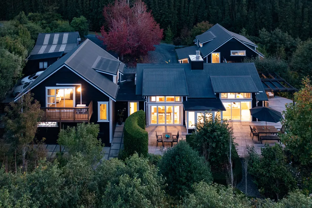 Live Beautifully, Host Elegantly Luxury That Works