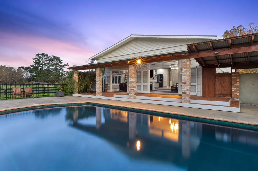 Idyllic Country Living - Lifestyle, Land, Location