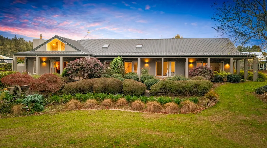 Sophisticated Lifestyle Estate with Dual Dwellings