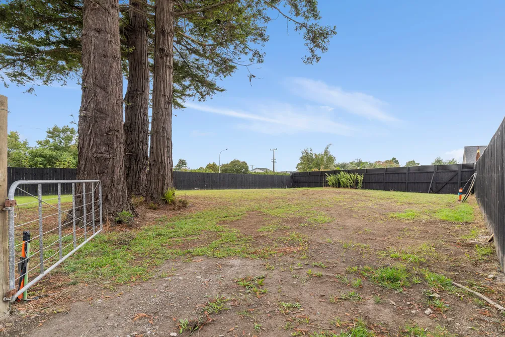 Build Your Dream, Prime Location
