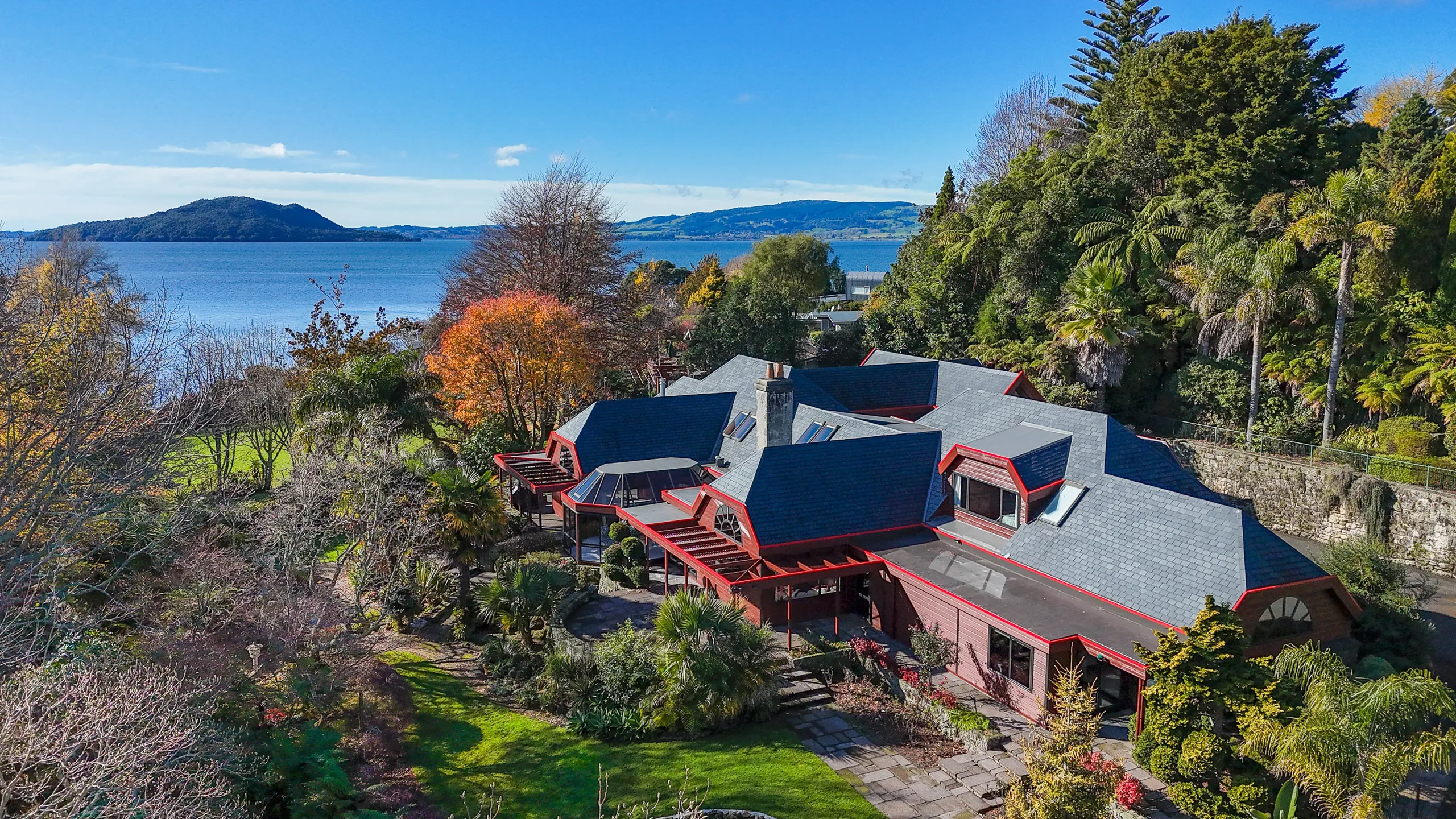 20 Tupara Crescent, Kawaha Point, Rotorua