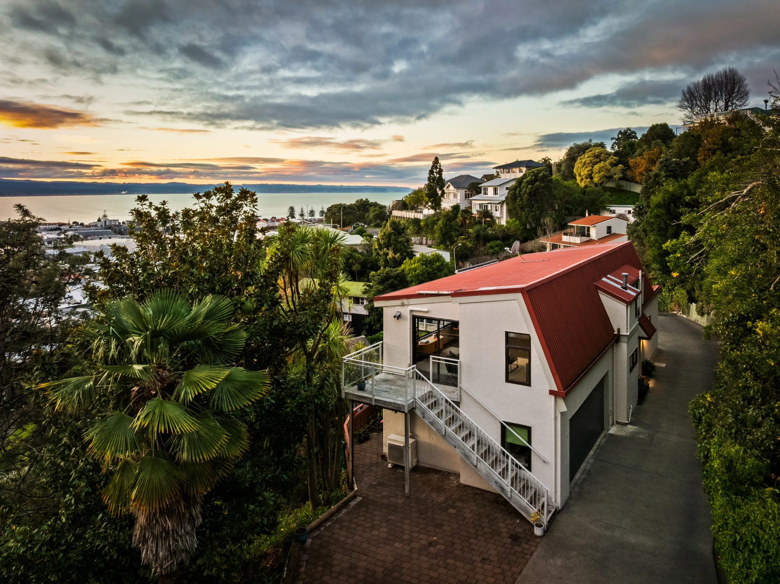 21 Denholm Road, Hospital Hill, Napier