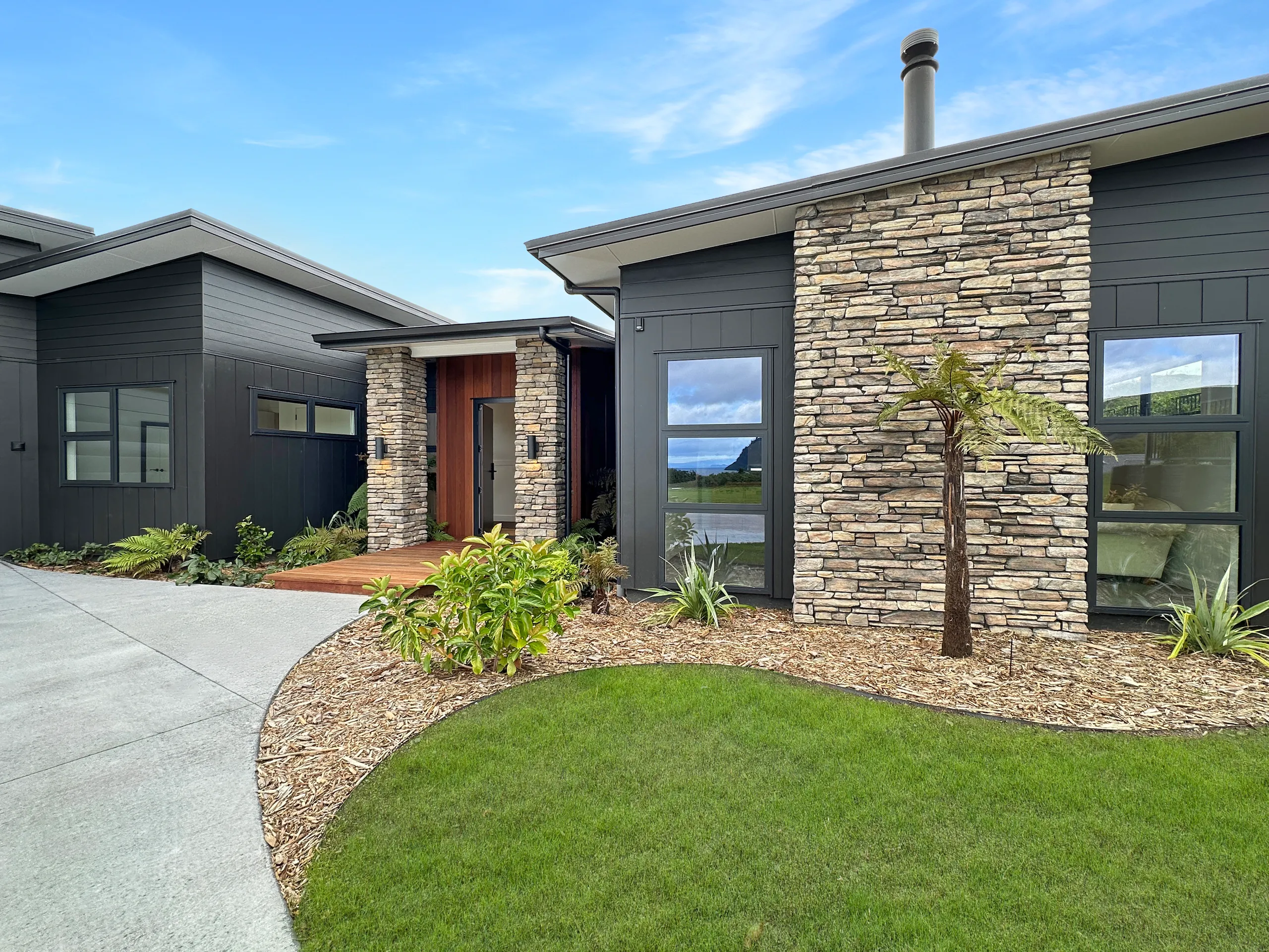 8 Broadleaf Way, Kinloch, Taupo