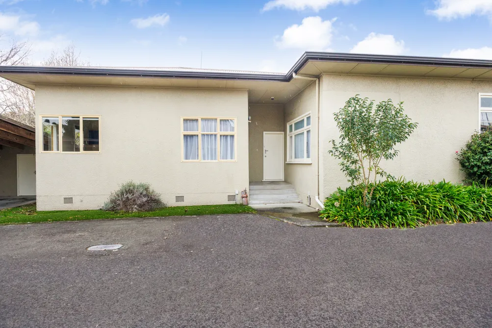 Spacious 2-Bedroom Unit in the Heart of Hokowhitu