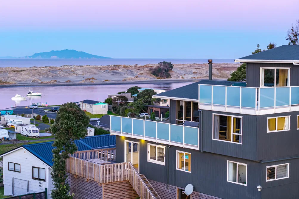 Effortless Coastal Living