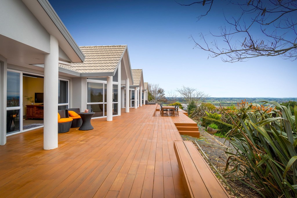 Serious Sellers Relocating - Present Your Offer