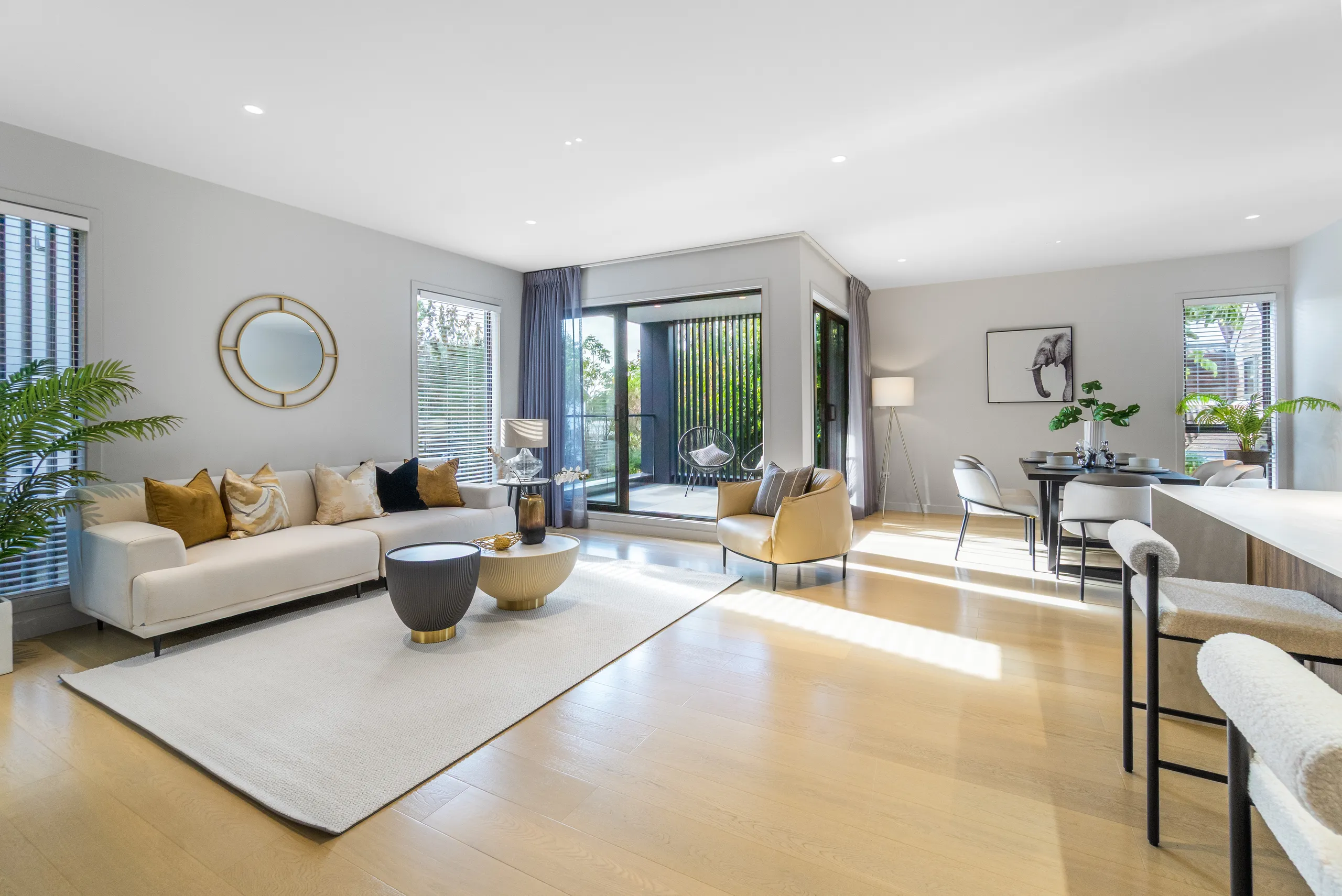 201C Hurstmere Road, Takapuna, North Shore City