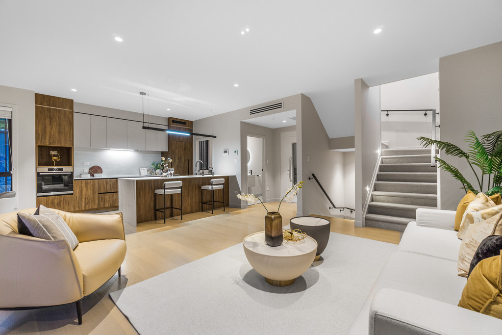 Modern Luxury in Prime Location