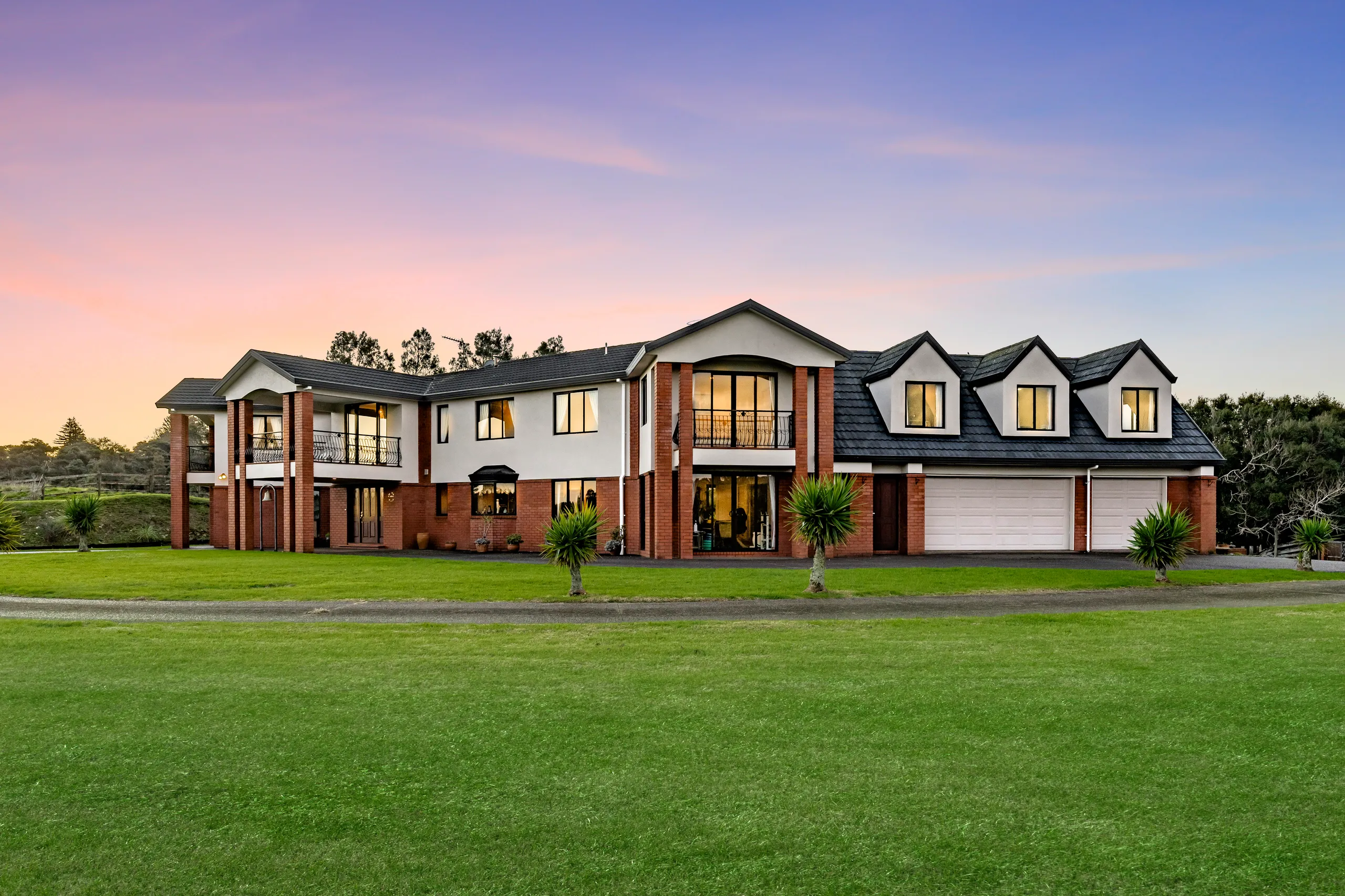 260 State Highway 16, Kumeu, Rodney