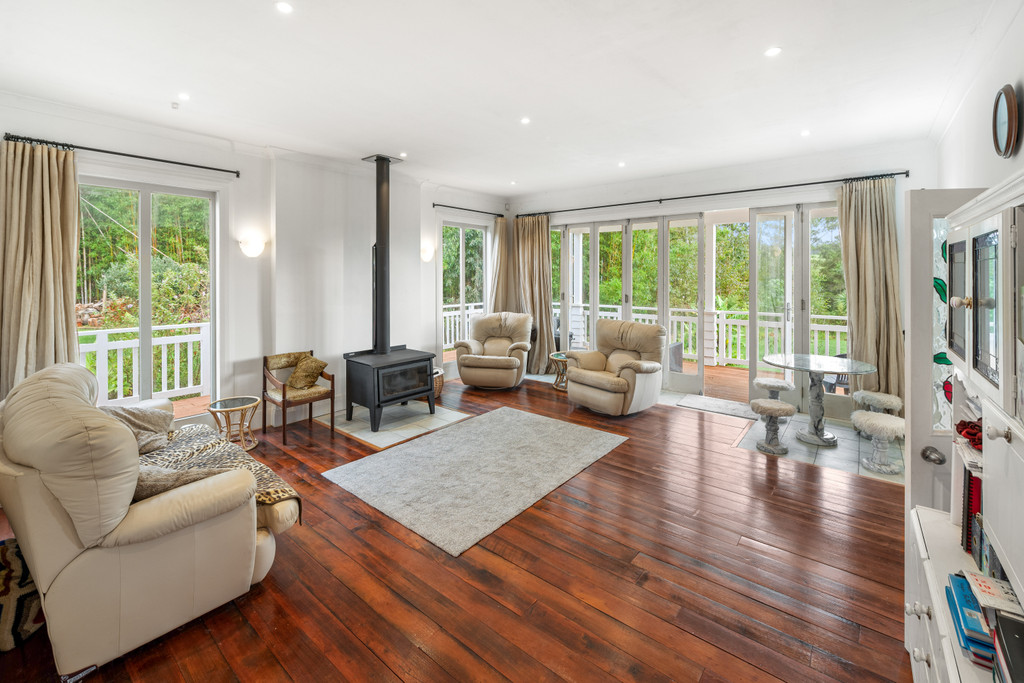 Big price drop, vendors must sell!