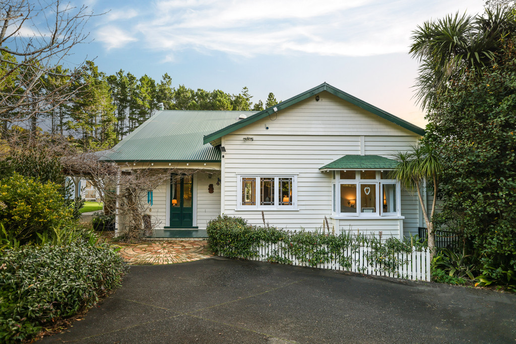 Charming Coatesville Villa - Calling all buyers!