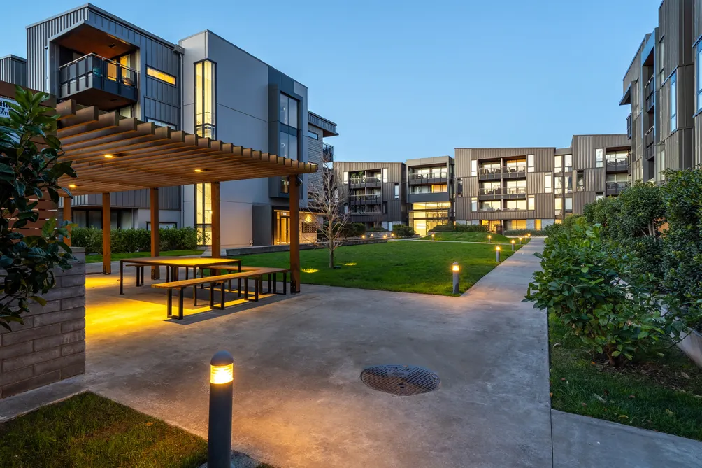 Petite Penthouse - Best Value