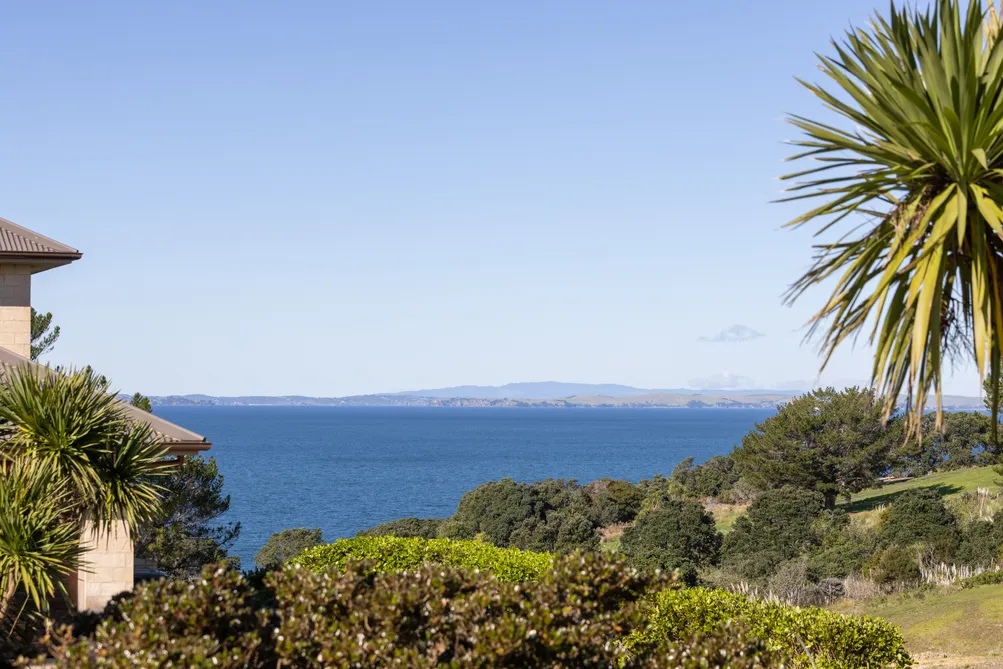 Vendors Relocating Overseas – Build Your Dream Now
