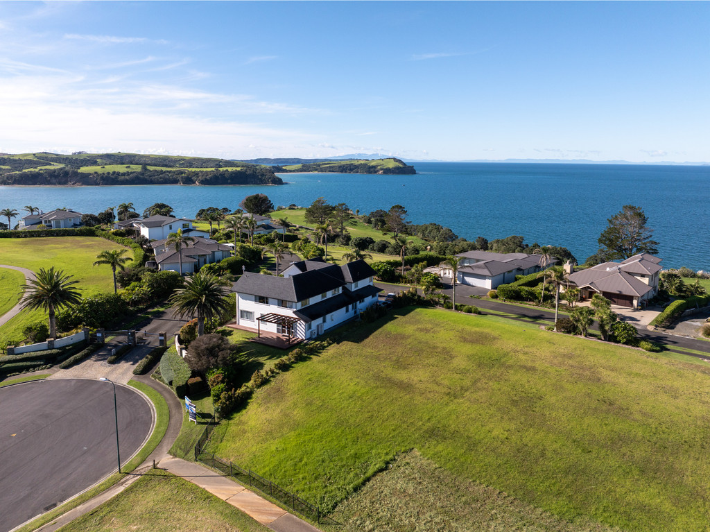 Vendors Relocating Overseas – Build Your Dream Now