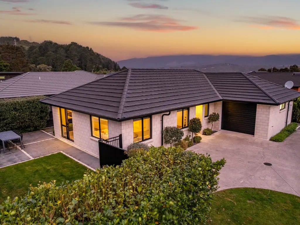 01 - Riverstone Drive (84) - Twilights