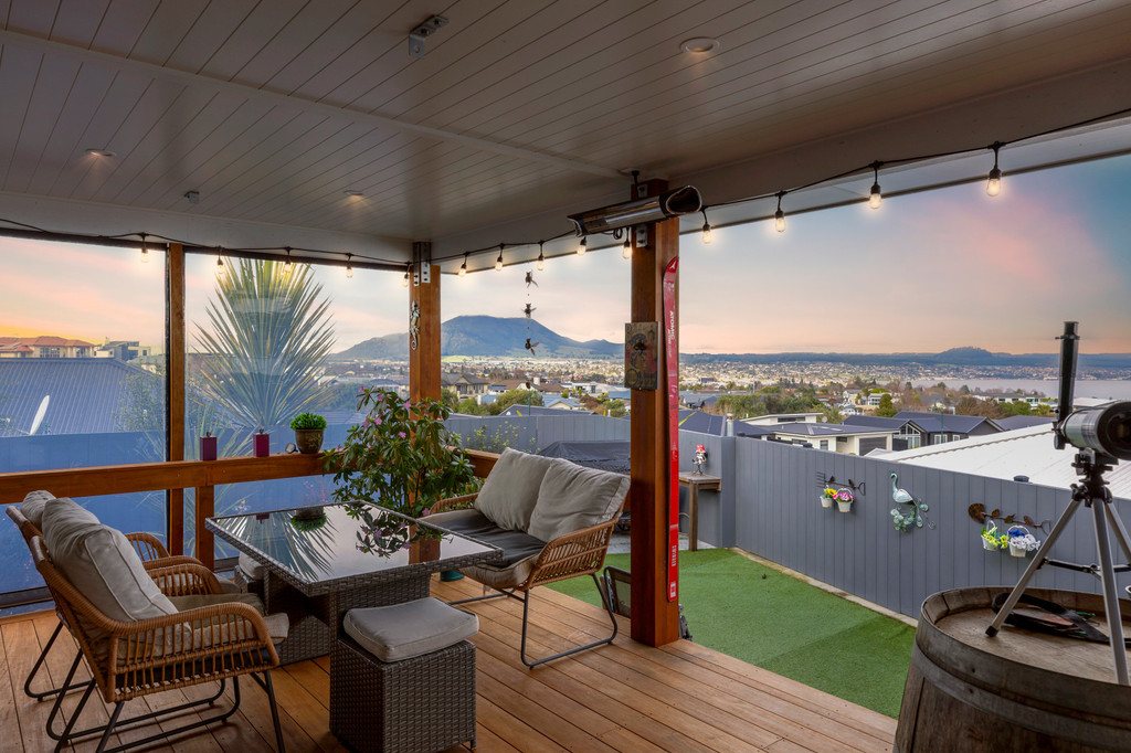 Sleek Design, Spectacular Views