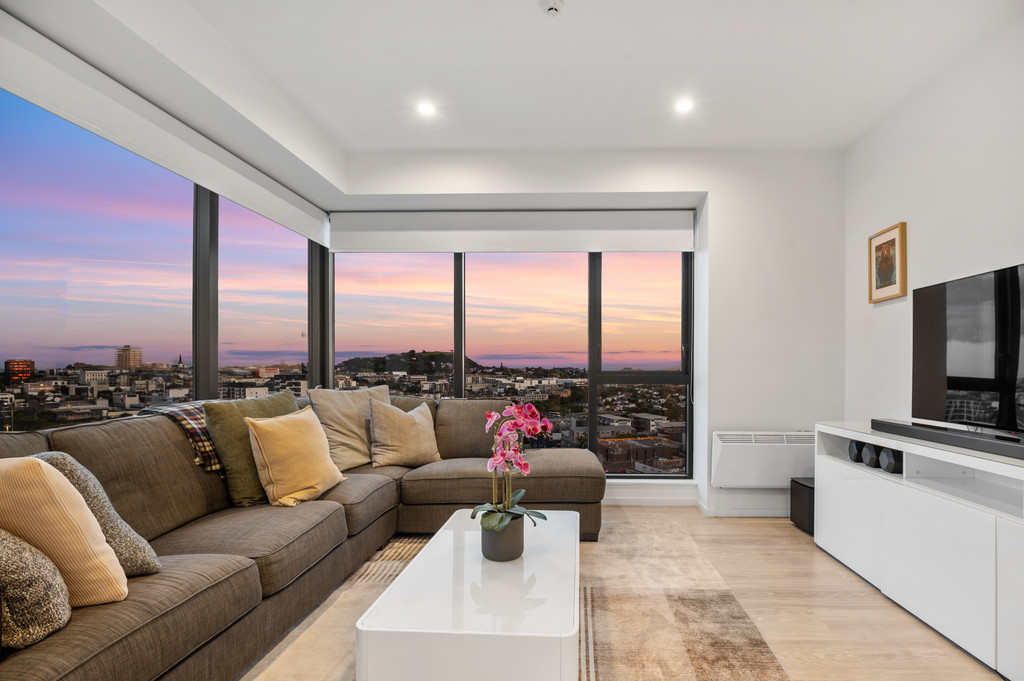 Skyline Sophistication – Location & Lifestyle