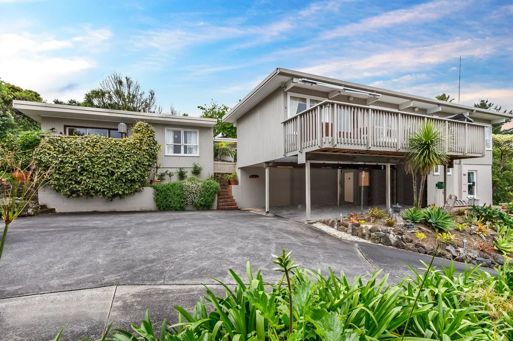 First Time on the Market in 30 Years - Dual Income